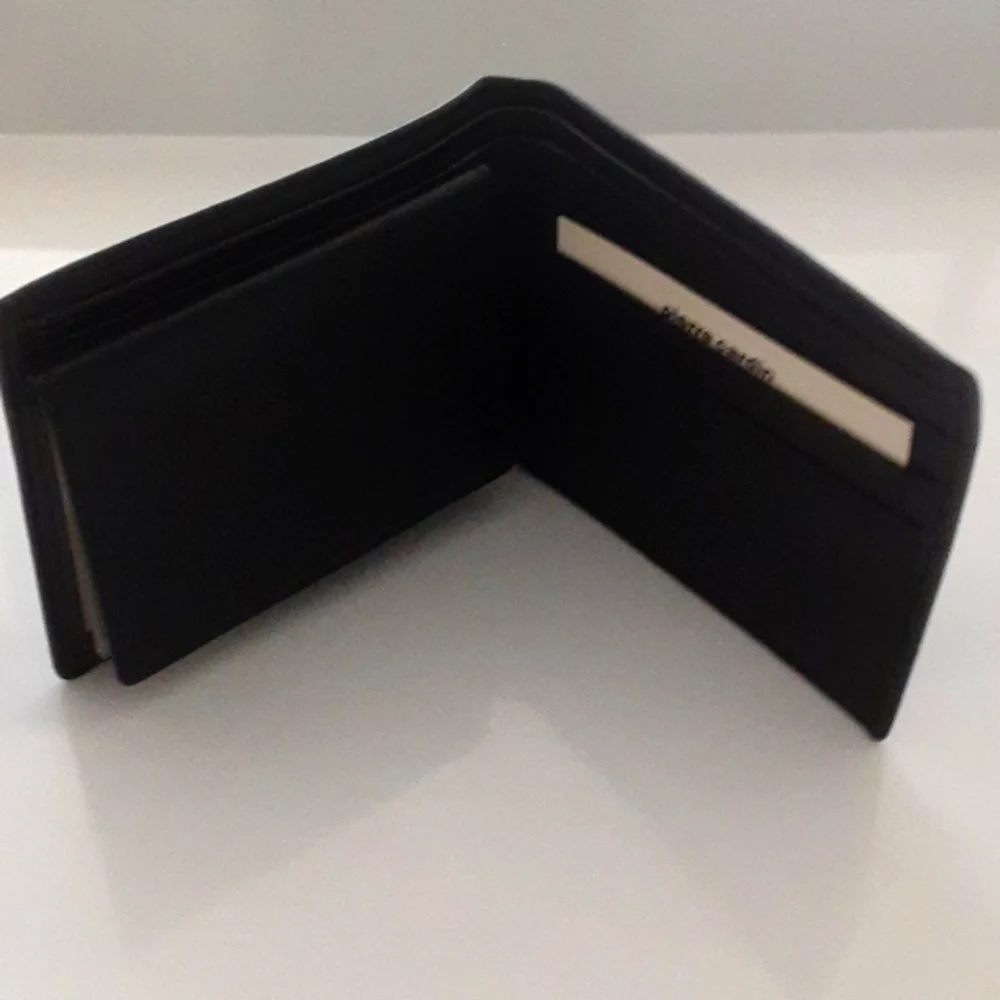 Pierre Cardin Leather Bifold Wallet Black & Sunday Football Socks 7-12